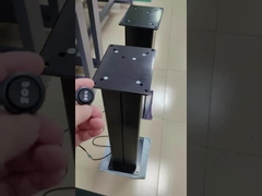 Βιομηχανικές στήλες ανύψωσης εργάζονται συγχρονικά με καλωδιακό διακόπτη